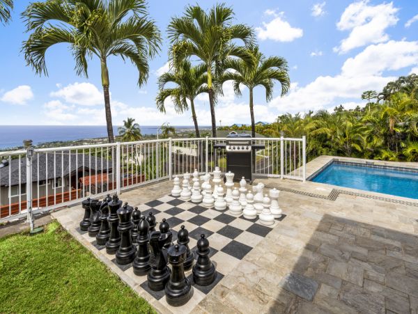 Kailua-Kona Vacation Rental - Luxury Hawaiian Villa with Pool & Hot Tub