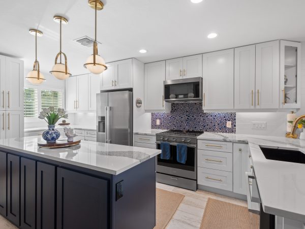 Beachfront Longboat Key Condo with Heated Pool