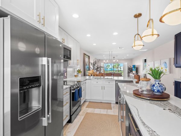 Beachfront Longboat Key Condo with Heated Pool