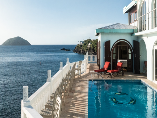 Luxury Villa Retreat 5 Bedroom - Spacious & Comfortable Accommodation