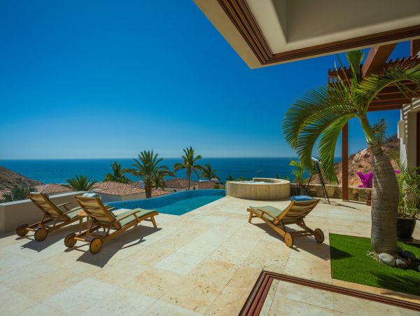 Luxury Cabo San José del Cabo Villa Rental - Swimmable Beach Access