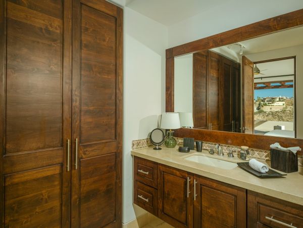 Luxury Cabo San José del Cabo Villa Rental - Swimmable Beach Access