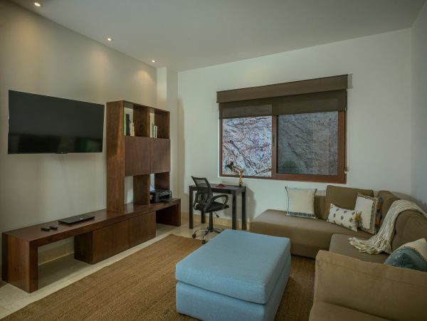 Luxury Cabo San José del Cabo Villa Rental - Swimmable Beach Access