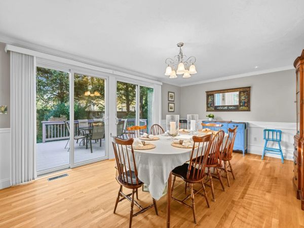 Cape Cod Vacation Rentals - Barnstable Luxury Home