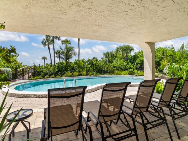 Sanibel Island Vacation Rental – Florida Beachfront Condo with Gulf Views