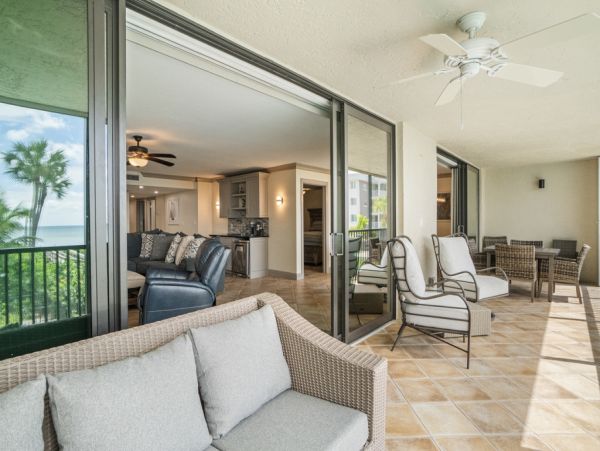 Sanibel Island Vacation Rental – Florida Beachfront Condo with Gulf Views