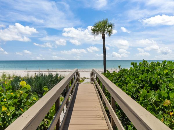 Sanibel Island Vacation Rental – Florida Beachfront Condo with Gulf Views