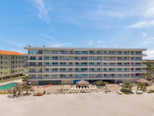 Indian Shores Vacation Rental – Florida Beachfront Condo