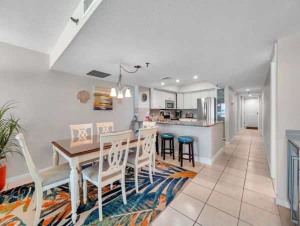 Indian Shores Vacation Rental – Florida Beachfront Condo