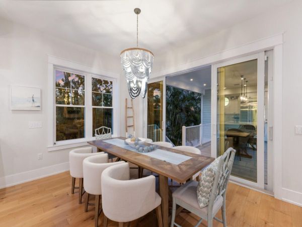 Luxurious 4-Bedroom Pool Home on Anna Maria Island