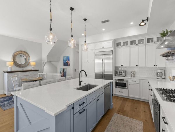 Luxurious 4-Bedroom Pool Home on Anna Maria Island