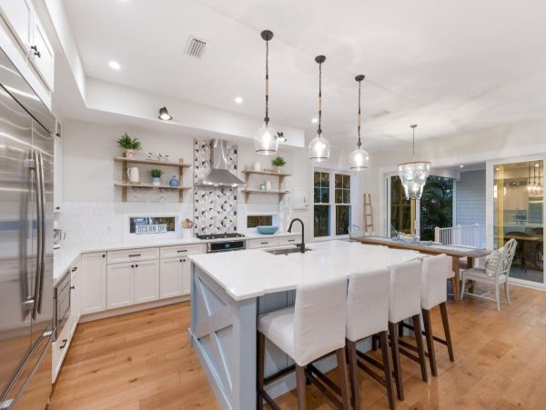 Luxurious 4-Bedroom Pool Home on Anna Maria Island