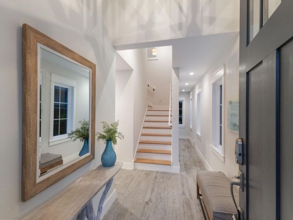 Luxurious 4-Bedroom Pool Home on Anna Maria Island
