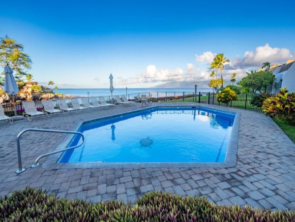 Maui Oceanfront Vacation Rental – Napili Bay Villas