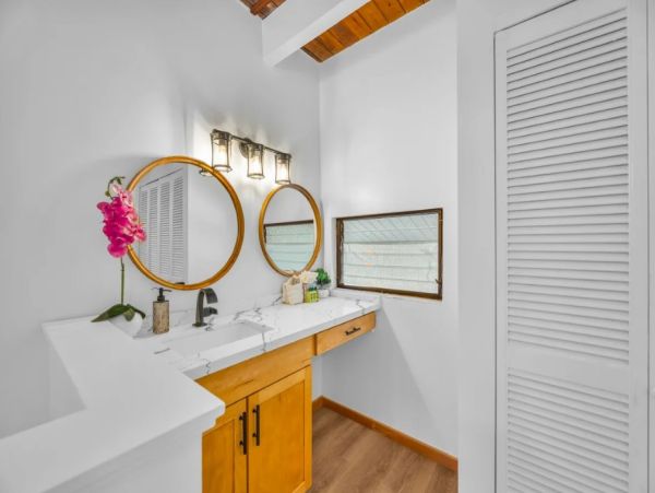 Maui Oceanfront Vacation Rental – Napili Bay Villas