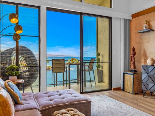 Maui Oceanfront Vacation Rental – Napili Bay Villas