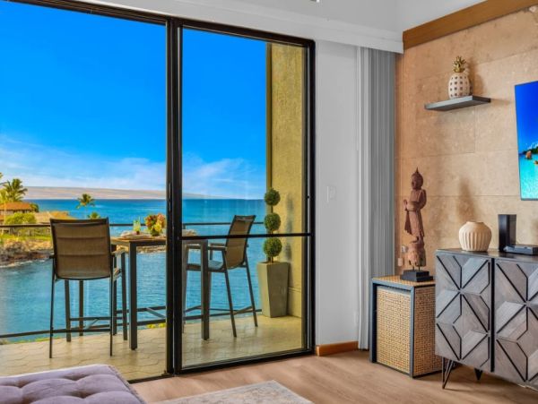 Maui Oceanfront Vacation Rental – Napili Bay Villas