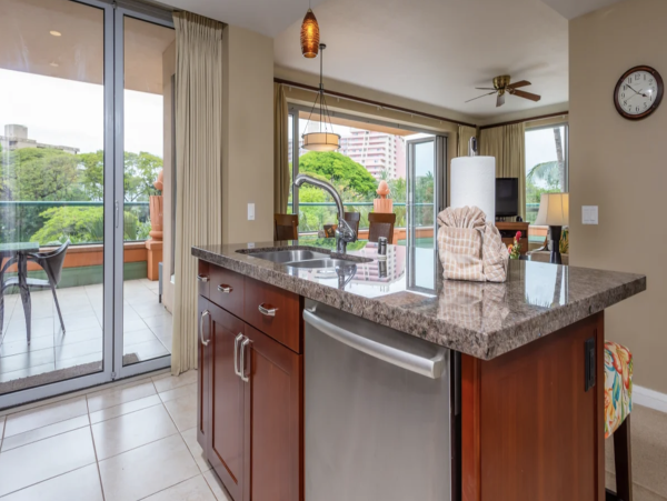 Maui Vacation Rental - Luxury 4-Bedroom Villas with Ocean Views