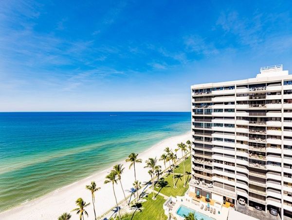 Beachfront Condominium - Unmatched Gulf Views