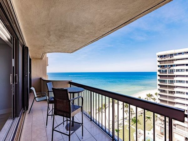 Beachfront Condominium - Unmatched Gulf Views