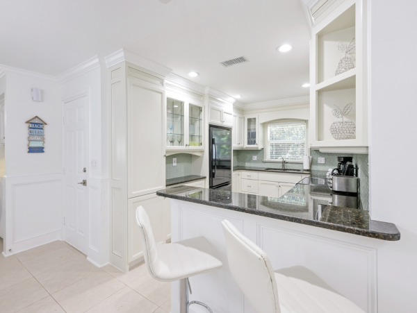 Naples Vacation Pool Home - NEW ARRIVAL!