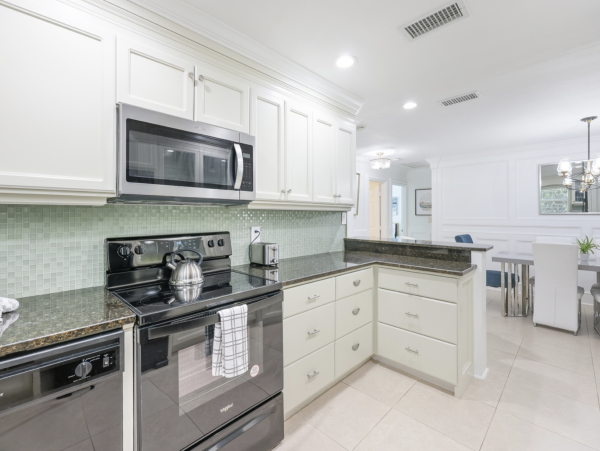Naples Vacation Pool Home - NEW ARRIVAL!