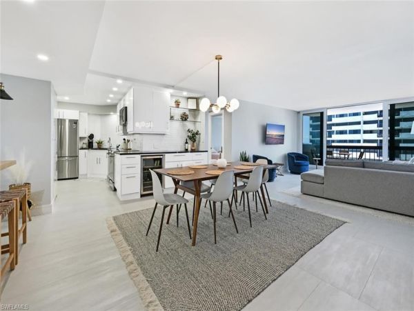 Sweeping Gulf of Mexico Views Naples Luxury Vacation Condo