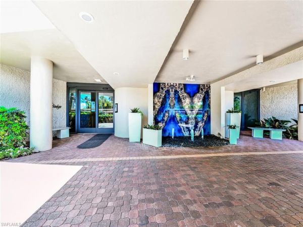 Sweeping Gulf of Mexico Views Naples Luxury Vacation Condo