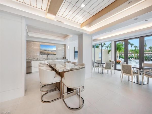 Sweeping Gulf of Mexico Views Naples Luxury Vacation Condo