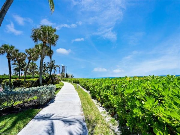 Sweeping Gulf of Mexico Views Naples Luxury Vacation Condo