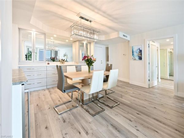 Naples Beachfront Condo Rental - Park Shore Luxury Living