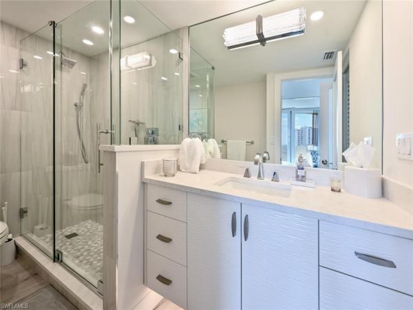 Naples Beachfront Condo Rental - Park Shore Luxury Living
