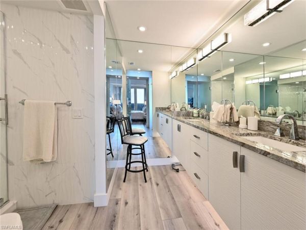 Naples Beachfront Condo Rental - Park Shore Luxury Living