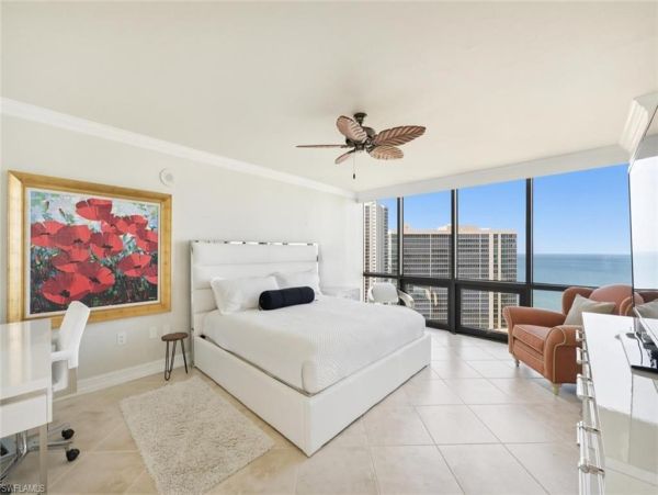 Posh Naples luxury Condo Beach Pool Call Today!