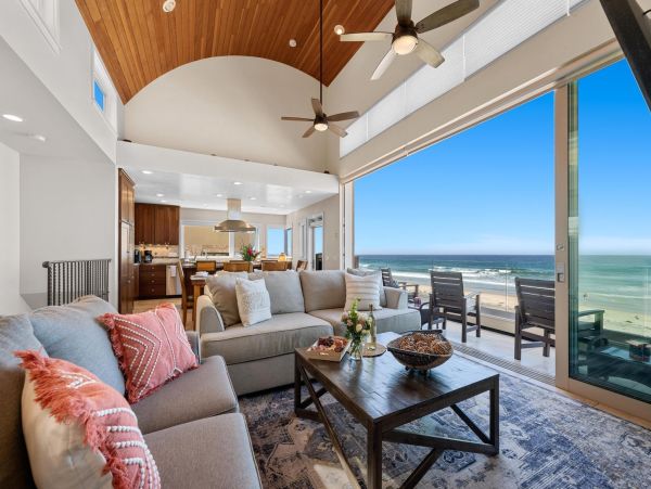 Mission Beach Luxury NEW ARRIVAL Great Rental Home
