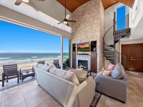 Mission Beach Luxury NEW ARRIVAL Great Rental Home