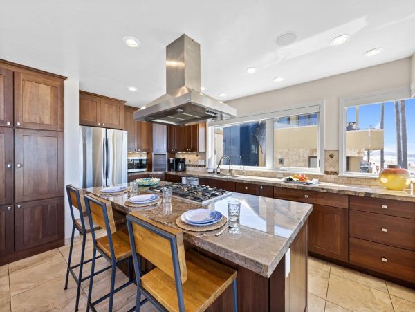 Mission Beach Luxury NEW ARRIVAL Great Rental Home