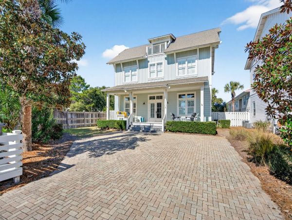Luxury Seagrove Beach Retreat - 4-Bedroom Coastal Getaway
