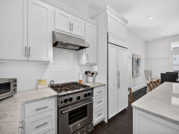 Luxury Seagrove Beach Retreat - 4-Bedroom Coastal Getaway