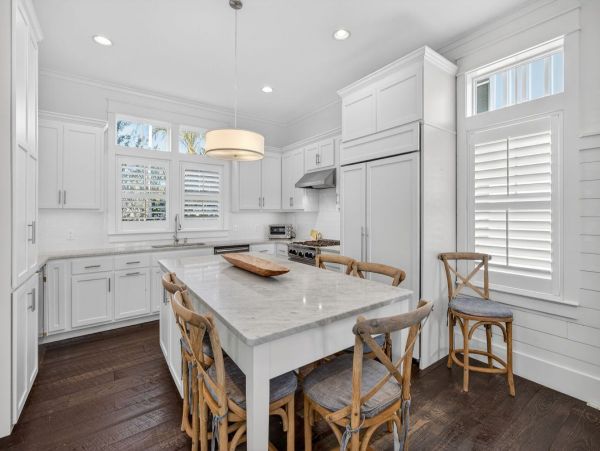 Luxury Seagrove Beach Retreat - 4-Bedroom Coastal Getaway