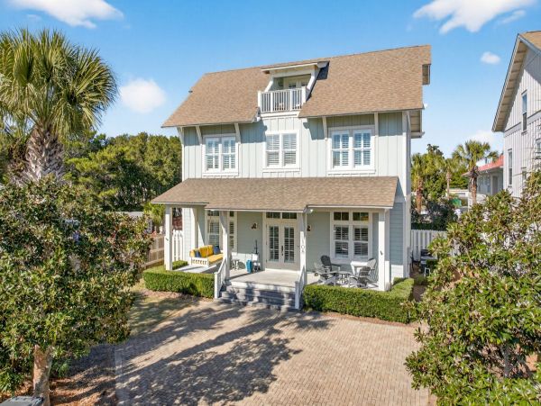 Luxury Seagrove Beach Retreat - 4-Bedroom Coastal Getaway