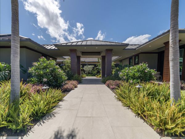 Big Island Luxury Vacation Rental - Five Bedroom Vacation Home