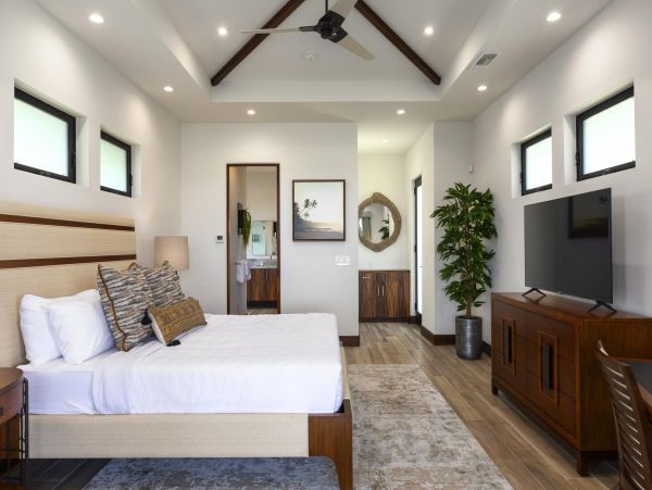 Big Island Luxury Vacation Rental - Five Bedroom Vacation Home