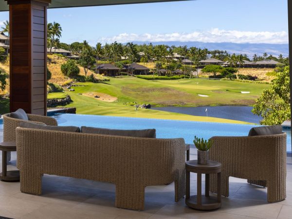 Big Island Luxury Vacation Rental - Five Bedroom Vacation Home