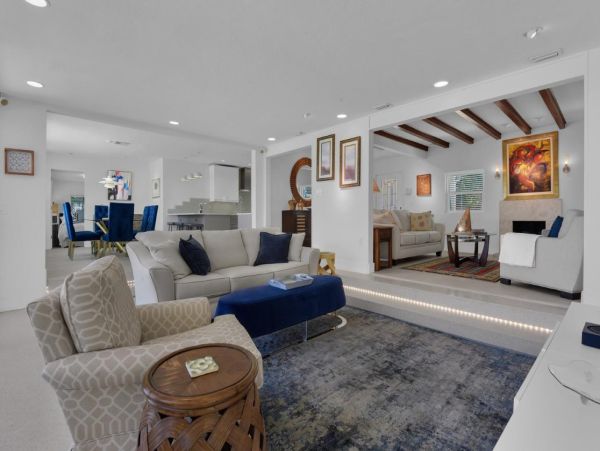 Naples Waterfront Vacation Rental - Luxury Naples Bay Cottage