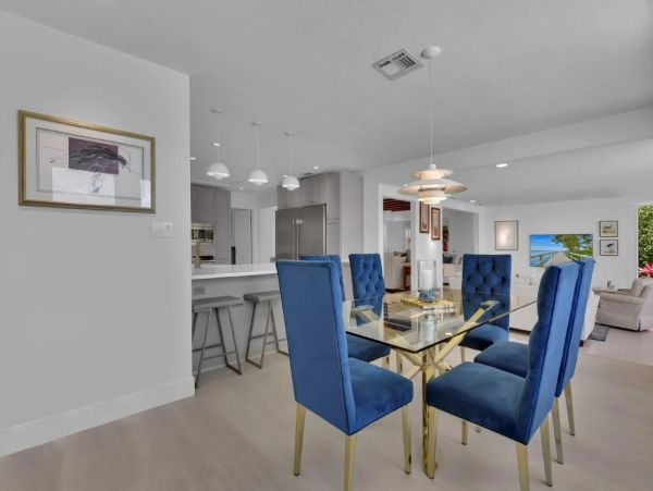 Naples Waterfront Vacation Rental - Luxury Naples Bay Cottage