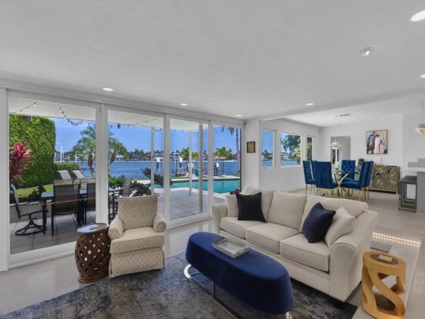 Naples Waterfront Vacation Rental - Luxury Naples Bay Cottage