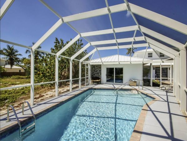 Sanibel Island Beachfront Vacation Rental - Luxury Gulf Coast Cottage