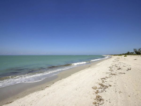 Sanibel Island Beachfront Vacation Rental - Luxury Gulf Coast Cottage