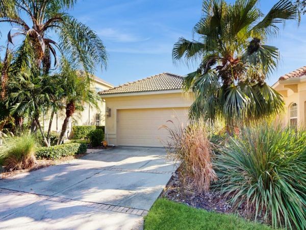 Family & Dog Friendly Bradenton Vacation Rental - Golf Community Home with Pool & Tennis